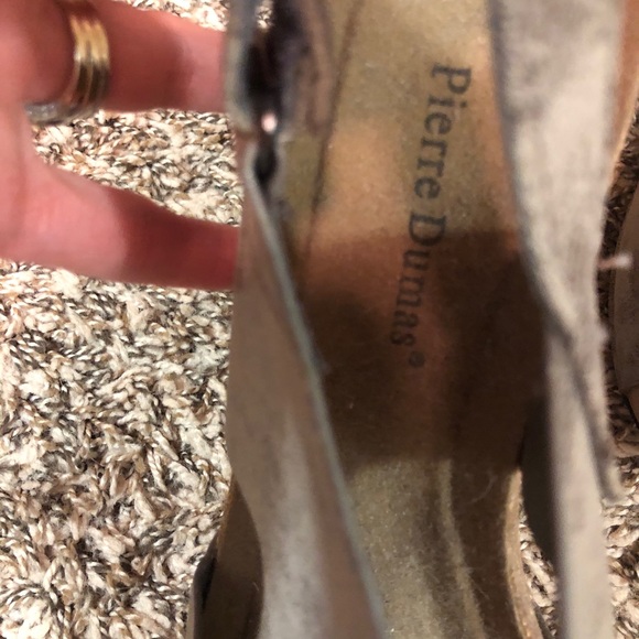 Platform wedge sandals. NWOT. Very cute! - Picture 3 of 5